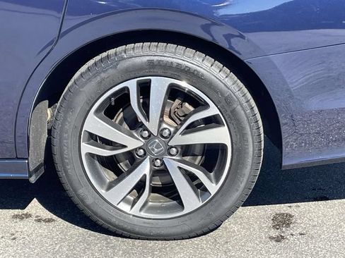 Used 2024 Honda Odyssey Touring image 11
