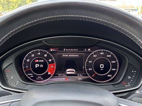 Used 2018 Audi SQ5 Premium Plus w/ Navigation Package AWD/4WD image 26