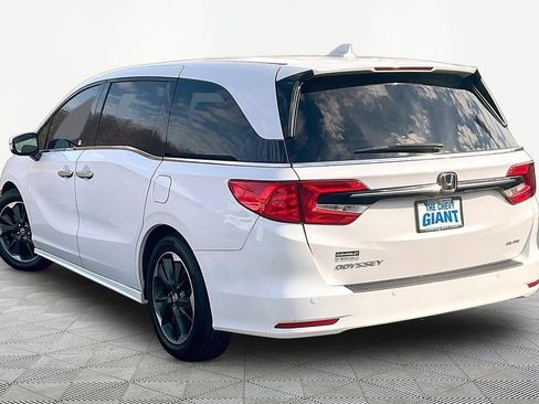 Used 2023 Honda Odyssey Elite image 4