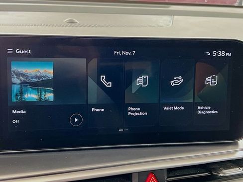 Certified 2025 Kia Sorento LX image 14