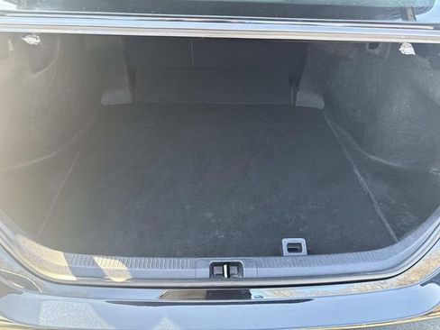 Used 2023 Toyota Camry SE FWD image 8
