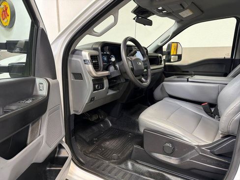 Used 2023 Ford F350 XL image 12