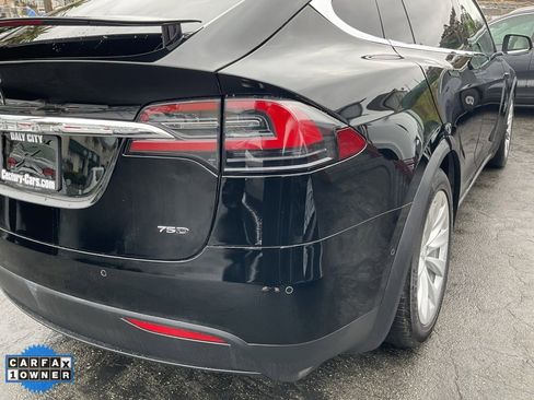Used 2018 Tesla Model X 75D image 78