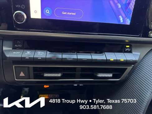Used 2025 Toyota Camry SE FWD image 21