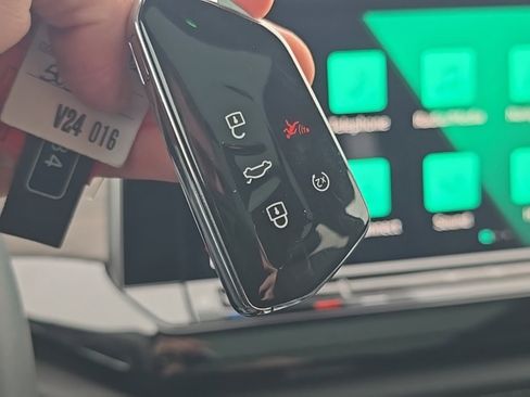 Used 2024 Volkswagen Atlas SEL image 48