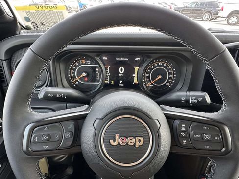 New 2026 Jeep Gladiator Rubicon w/ Safety Group AWD/4WD image 14