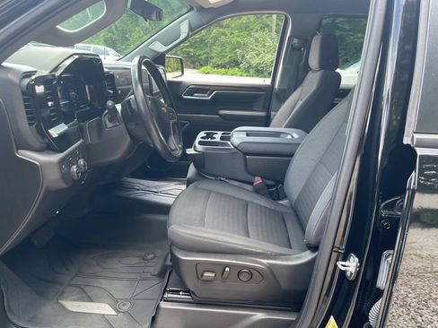 Used 2022 Chevrolet Silverado 1500 LT w/ Convenience Package II AWD/4WD image 37