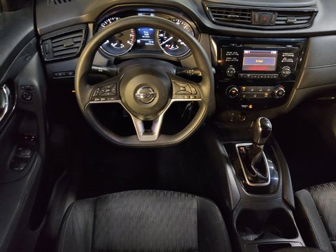 Used 2017 Nissan Rogue S AWD/4WD image 22