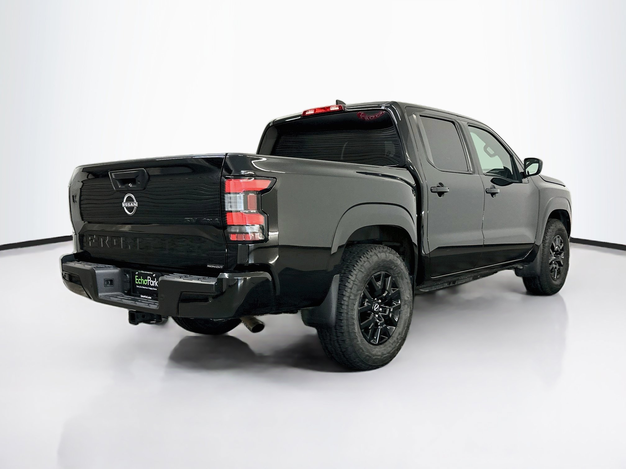 Used 2023 Nissan Frontier SV w/ Midnight Edition Package AWD/4WD image 9