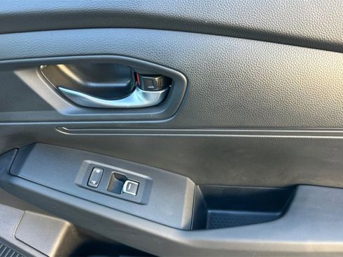 Certified 2025 Honda Accord LX image 18