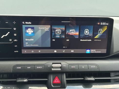 Used 2025 Kia K4 EX FWD image 25