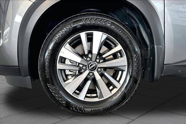 Certified 2025 Nissan Pathfinder SL FWD image 11