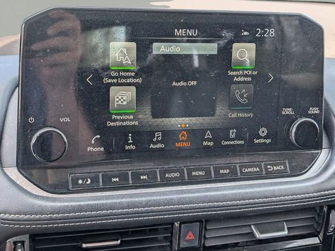 Used 2021 Nissan Rogue Platinum image 23