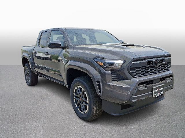 Used 2026 Toyota Tacoma TRD Sport AWD/4WD image 2