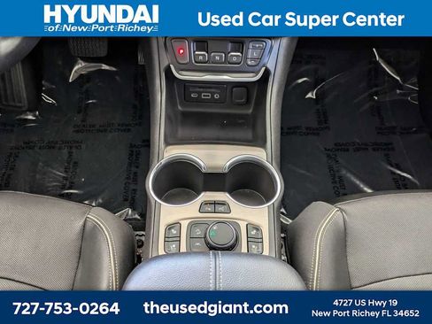 Used 2020 GMC Terrain Denali w/ Denali Premium Package FWD image 22