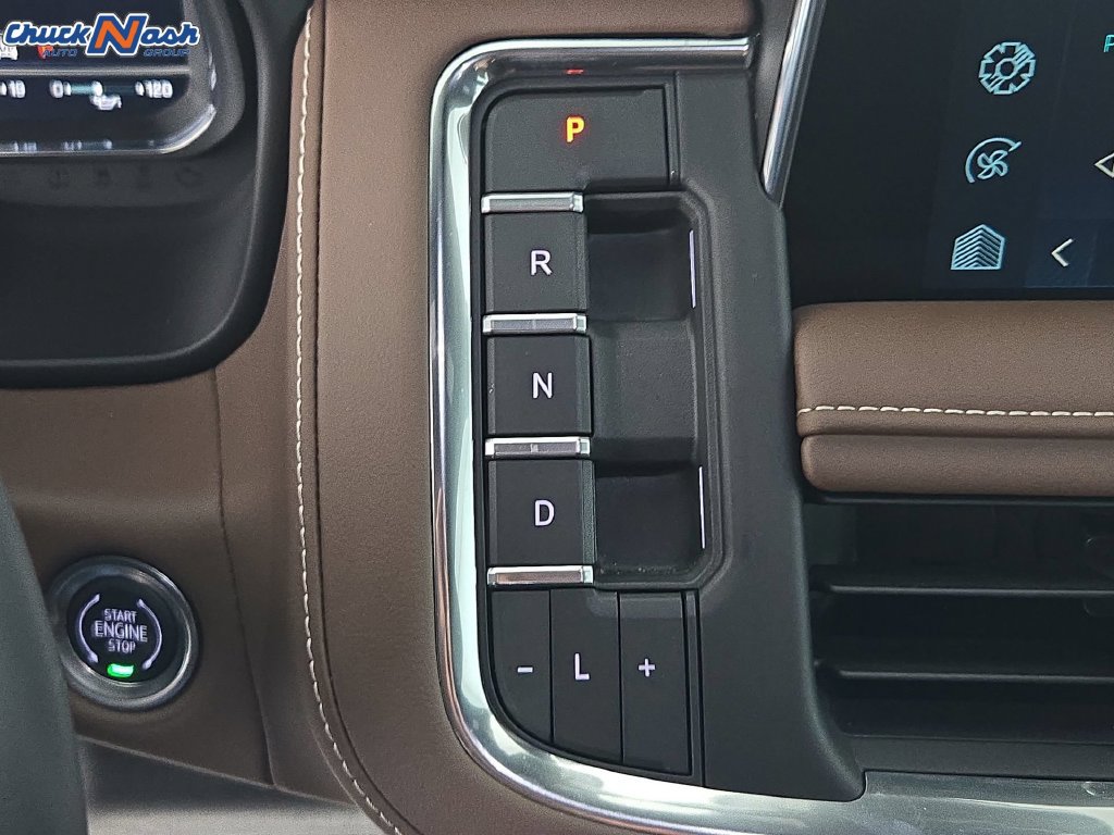 Used 2024 Chevrolet Tahoe High Country AWD/4WD image 21