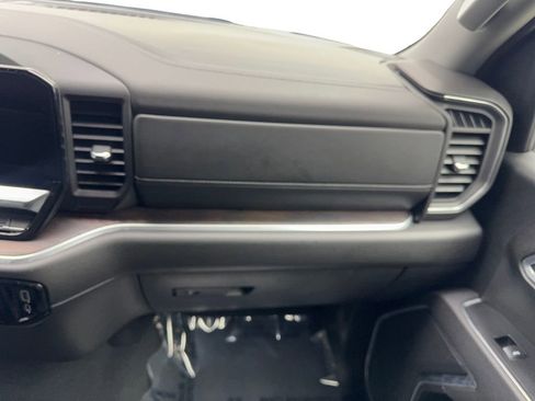 Used 2026 GMC Sierra 1500 SLT image 61