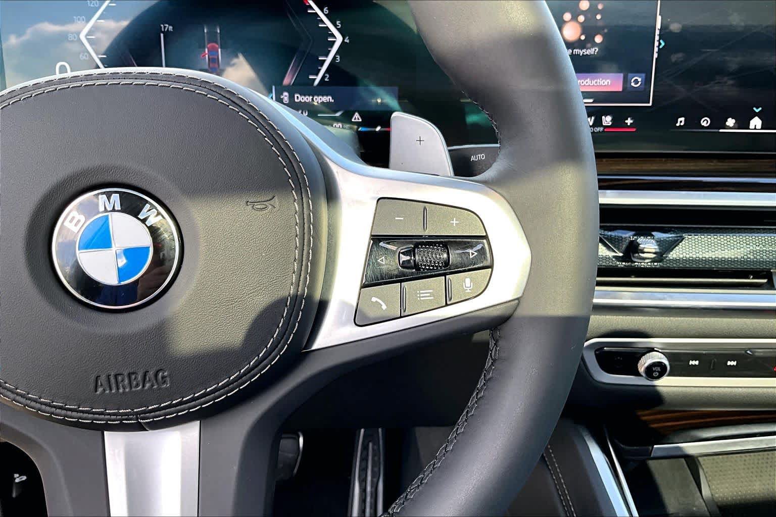 Used 2027 BMW X6 xDrive40i AWD/4WD image 21
