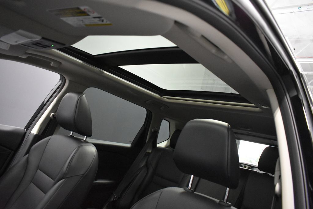 Certified 2026 Nissan Rogue Dark Armor AWD/4WD image 17