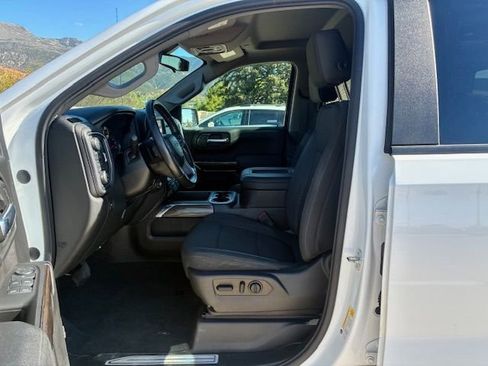 Used 2020 Chevrolet Silverado 1500 RST w/ Rally Edition AWD/4WD image 11