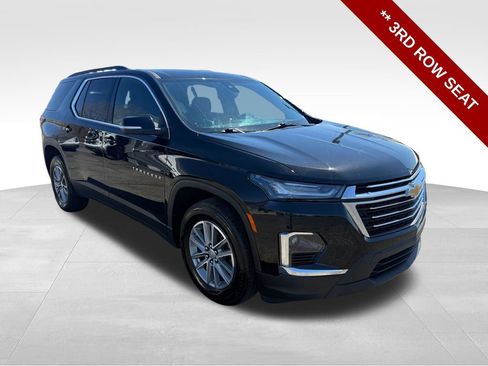 Used 2023 Chevrolet Traverse LT w/ LPO, Floor Liner Package image 9