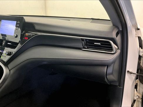 Used 2023 Toyota Camry LE image 15