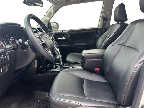 Used 2021 Toyota 4Runner TRD Off-Road Premium image 9