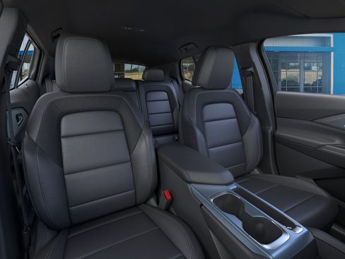 New 2026 Chevrolet Equinox EV LT w/ Convenience Package II FWD image 17