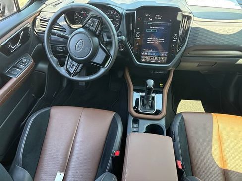 Certified 2025 Subaru Forester Touring AWD/4WD image 23