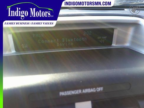 Used 2010 Mercury Mariner Premier image 24