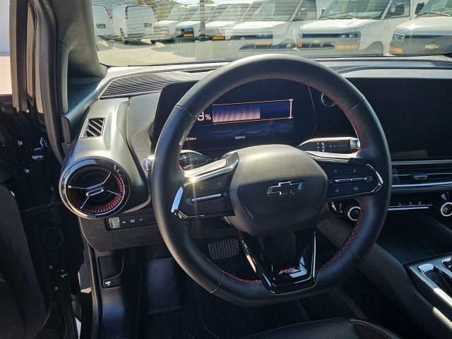 Used 2024 Chevrolet Equinox EV RS FWD image 11