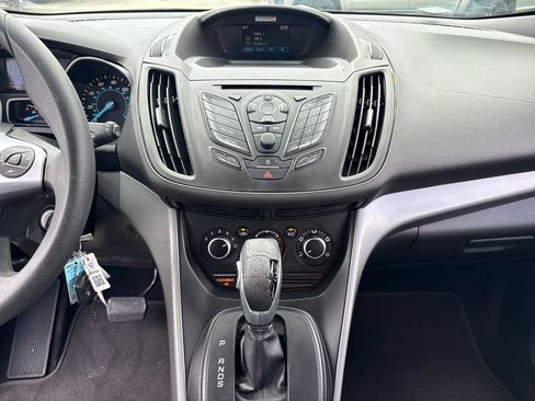 Used 2016 Ford Escape SE FWD image 22