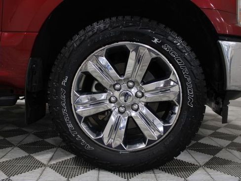 Used 2018 Ford F150 XLT w/ Equipment Group 302A Luxury AWD/4WD image 47