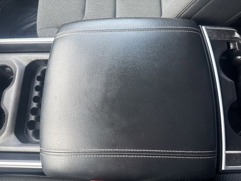 Used 2021 RAM 1500 Big Horn image 32