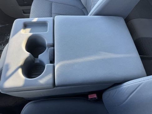 Used 2015 Ford F250 XLT w/ XLT Interior Package image 16