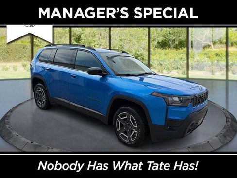 Certified 2026 Jeep Cherokee Laredo AWD/4WD image 1