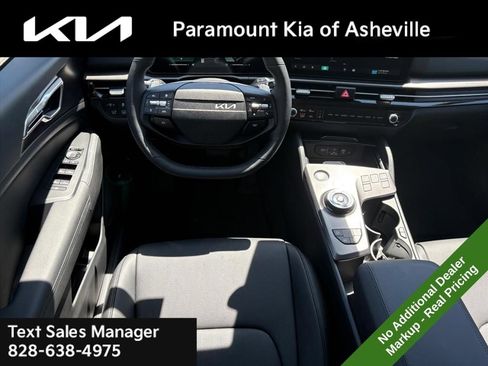 New 2026 Kia Sportage EX w/ EX Panoramic Sunroof Package AWD/4WD image 24