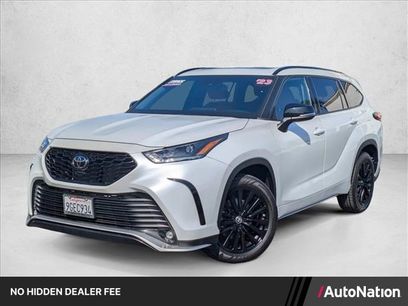 Used 2023 Toyota Highlander XSE