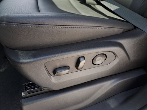 New 2025 GMC Sierra 2500 SLT w/ SLT Premium Package image 24