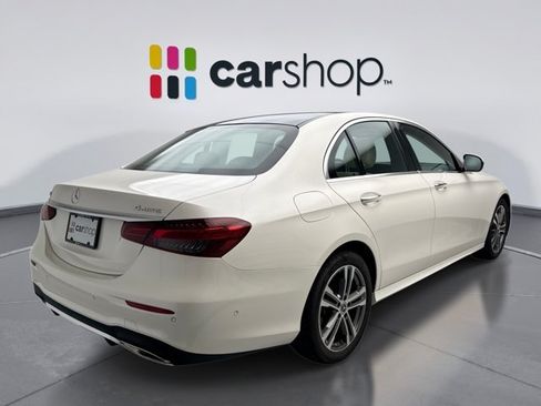 Used 2022 Mercedes-Benz E 350 4MATIC Sedan image 5