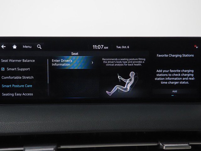 Used 2025 Genesis Electrified GV70 AWD Advance image 47