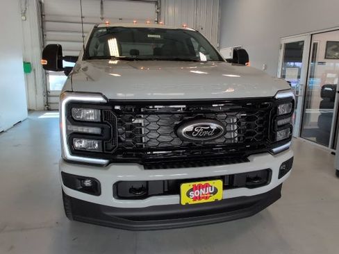 New 2026 Ford F250 XLT w/ XLT Premium Package AWD/4WD image 35