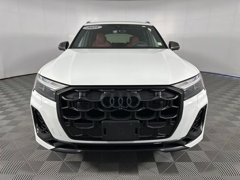 Used 2025 Audi SQ7 Prestige AWD/4WD image 7