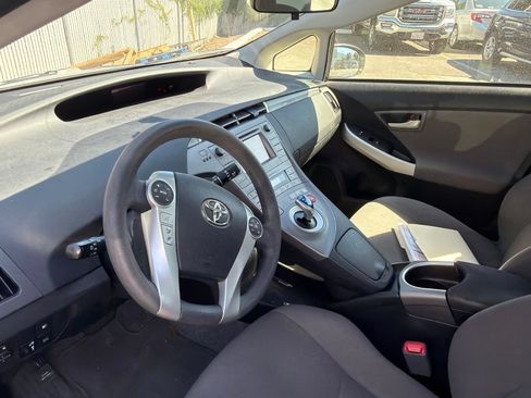Used 2013 Toyota Prius Prime Plug-In Hybrid FWD image 5