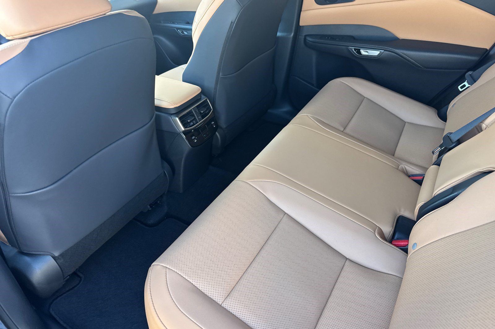 New 2026 Lexus RX 350 Premium w/ Accessory Package (K3) FWD image 23