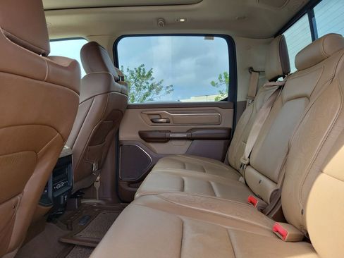 Used 2019 RAM 1500 Limited image 11