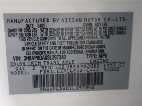 Used 2025 Nissan Kicks SR FWD image 35