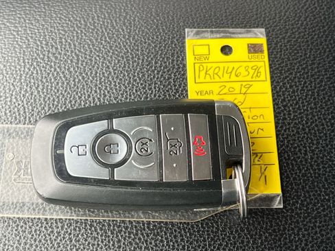 Used 2019 Ford Fusion Energi Titanium FWD image 35