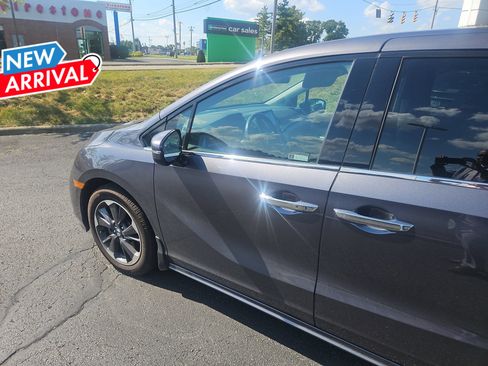 Used 2022 Honda Odyssey Elite image 1