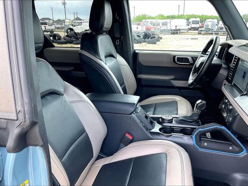 Certified 2023 Ford Bronco Wildtrak AWD/4WD image 30
